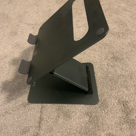 A silver metal laptop computer stand - Picture 3 of 3